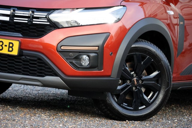 DACIA JOGGER 1.0 TCE 110 Extreme 7p - 110 pk **Camera / Led / Navi, Autobedrijf Ploemen Meerssen BV, Meerssen