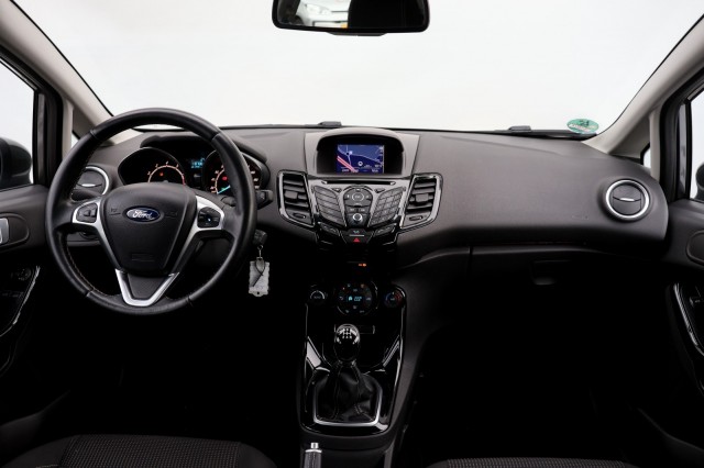 FORD FIESTA 1.0 EcoBoost Titanium - 101 pk, Autobedrijf Ploemen Meerssen BV, Meerssen