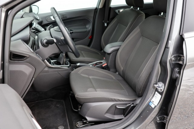 FORD FIESTA 1.0 EcoBoost Titanium - 101 pk, Autobedrijf Ploemen Meerssen BV, Meerssen