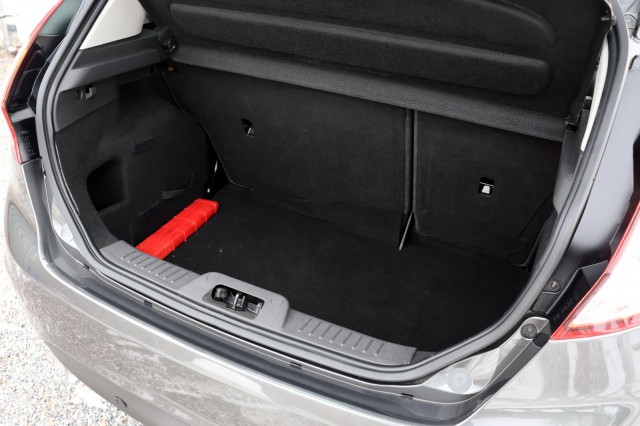 FORD FIESTA 1.0 EcoBoost Titanium - 101 pk, Autobedrijf Ploemen Meerssen BV, Meerssen