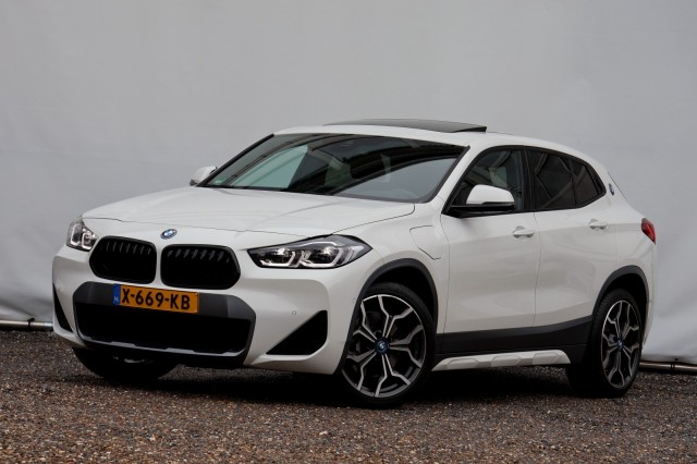 BMW X2 xDrive 25e High Executive M Sport X - 220 pk **Pano / Head up / Harman, Autobedrijf Ploemen Meerssen BV, Meerssen