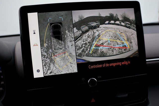 TOYOTA YARIS CROSS 1.5 Hybrid 130 Launch Edition - 130 pk , Autobedrijf Ploemen Meerssen BV, Meerssen