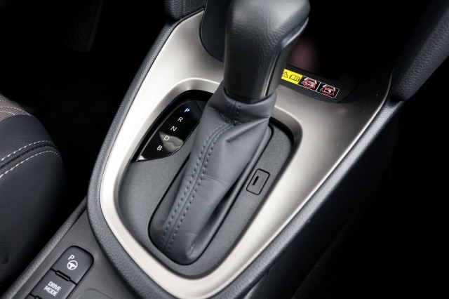 TOYOTA YARIS CROSS 1.5 Hybrid 130 Launch Edition - 130 pk , Autobedrijf Ploemen Meerssen BV, Meerssen