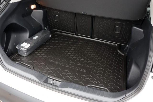 TOYOTA YARIS CROSS 1.5 Hybrid 130 Launch Edition - 130 pk , Autobedrijf Ploemen Meerssen BV, Meerssen