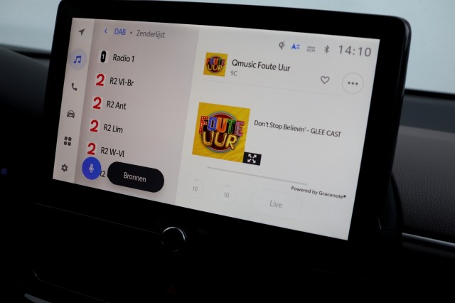 TOYOTA YARIS CROSS 1.5 Hybrid 130 Launch Edition - 130 pk , Autobedrijf Ploemen Meerssen BV, Meerssen