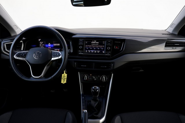 VOLKSWAGEN POLO 1.0 TSI Go - 95 pk **Carplay / PDC / ACC, Autobedrijf Ploemen Meerssen BV, Meerssen