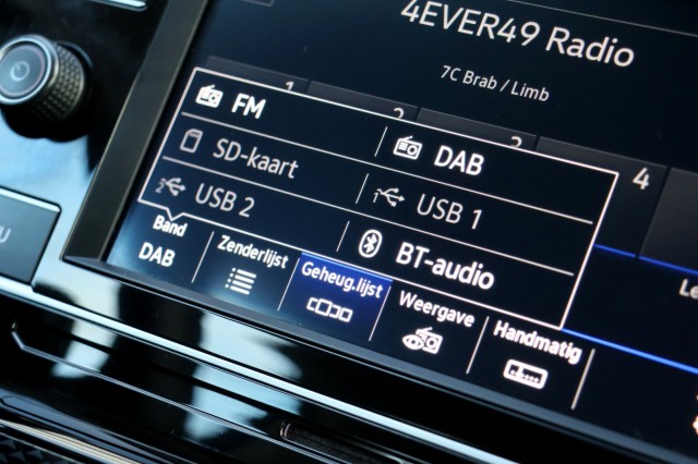 VOLKSWAGEN POLO 1.0 TSI Go - 95 pk **Carplay / PDC / ACC, Autobedrijf Ploemen Meerssen BV, Meerssen