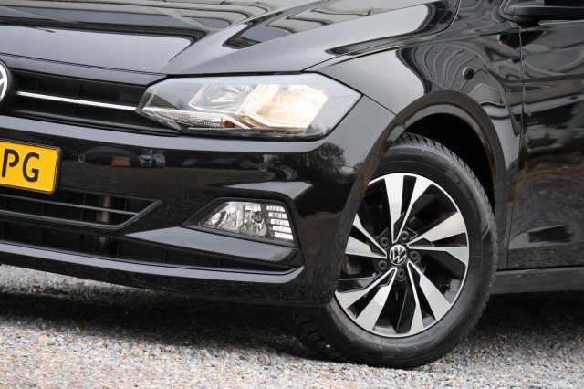 VOLKSWAGEN POLO 1.0 TSI DSG Comfortline - 95 pk **Navi / Carplay / PDC / ACC, Autobedrijf Ploemen Meerssen BV, Meerssen