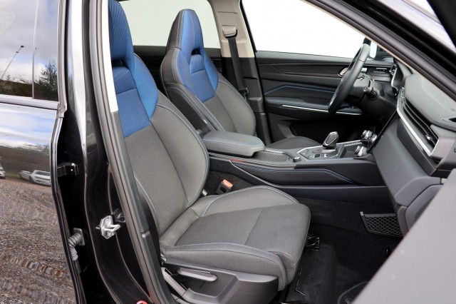 LYNK EN CO 01 1.5 Plug-in Hybrid - 261 pk **Pano / 360 camera / Memory stoel , Autobedrijf Ploemen Meerssen BV, Meerssen