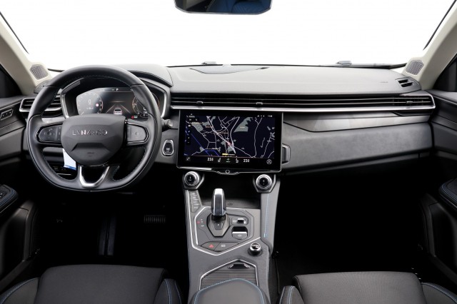 LYNK EN CO 01 1.5 Plug-in Hybrid - 261 pk **Pano / 360 camera / Memory stoel , Autobedrijf Ploemen Meerssen BV, Meerssen