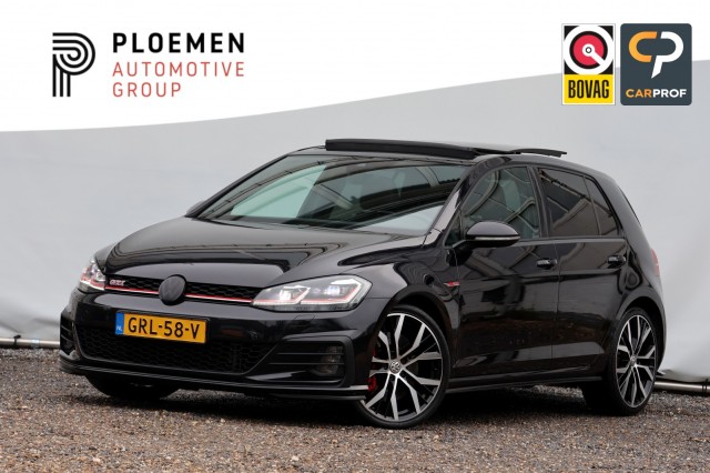 Volkswagen Golf - 2.0 TSI GTI Performance - 245 pk **Pano / Keyless / Camera