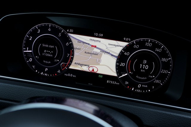 VOLKSWAGEN GOLF 2.0 TSI GTI Performance - 245 pk **Pano / Keyless / Camera, Autobedrijf Ploemen Meerssen BV, Meerssen