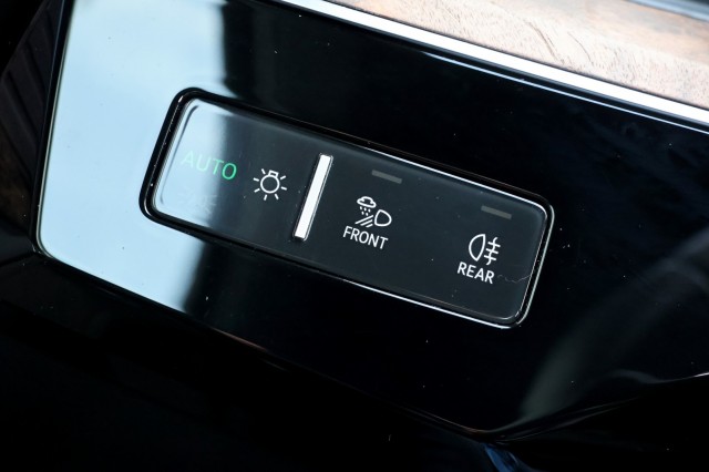 AUDI E-TRON 55 Quattro Advanced Pro Line Plus - 408 pk **113K nieuw / Pano / Head up, Autobedrijf Ploemen Meerssen BV, Meerssen