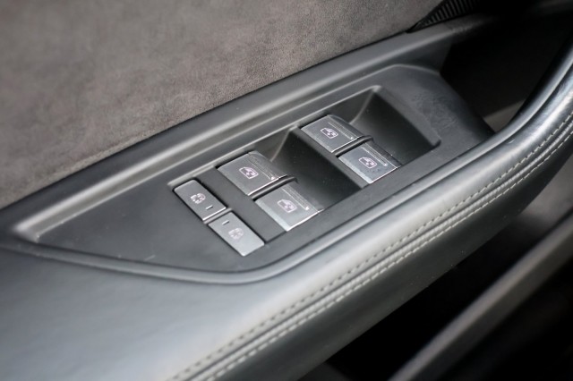 AUDI E-TRON 55 Quattro Advanced Pro Line Plus - 408 pk **113K nieuw / Pano / Head up, Autobedrijf Ploemen Meerssen BV, Meerssen