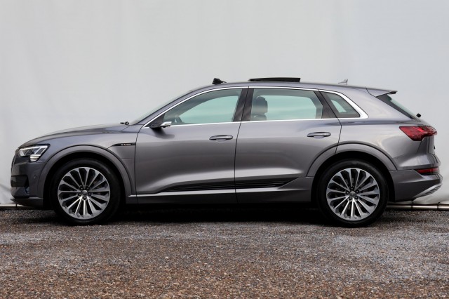 AUDI E-TRON 55 Quattro Advanced Pro Line Plus - 408 pk **113K nieuw / Pano / Head up, Autobedrijf Ploemen Meerssen BV, Meerssen