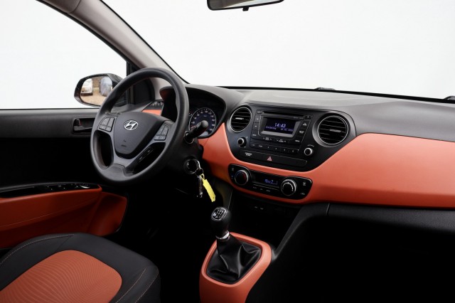 HYUNDAI I10 1.0i i-Motion Comfort - 67 pk **Climate / Cruise control / NAP, Autobedrijf Ploemen Meerssen BV, Meerssen