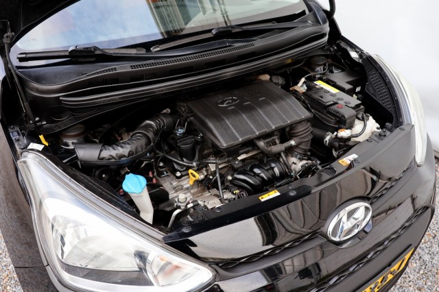 HYUNDAI I10 1.0i i-Motion Comfort - 67 pk **Climate / Cruise control / NAP, Autobedrijf Ploemen Meerssen BV, Meerssen