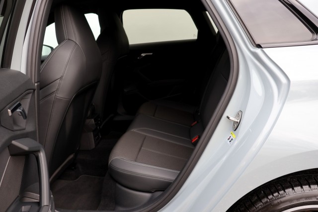 AUDI A3 Sportback 45 TFSIe S-Line - 245 pk **Head up / Camera / Trekhaak, Autobedrijf Ploemen Meerssen BV, Meerssen