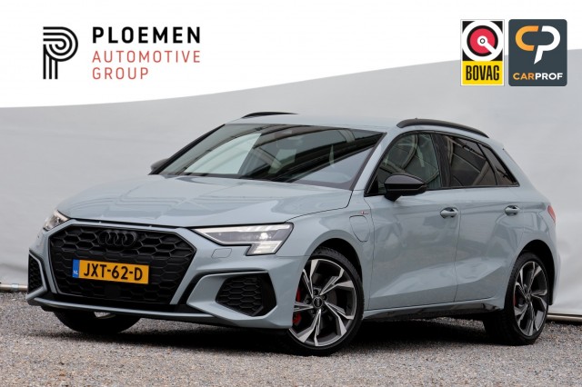 AUDI A3 - Sportback 45 TFSIe S-Line - 245 pk **Head up / Camera / Trekhaak
