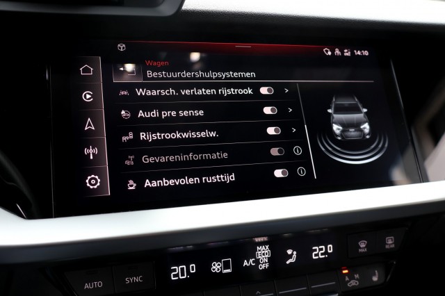 AUDI A3 Sportback 45 TFSIe S-Line - 245 pk **Head up / Camera / Trekhaak, Autobedrijf Ploemen Meerssen BV, Meerssen