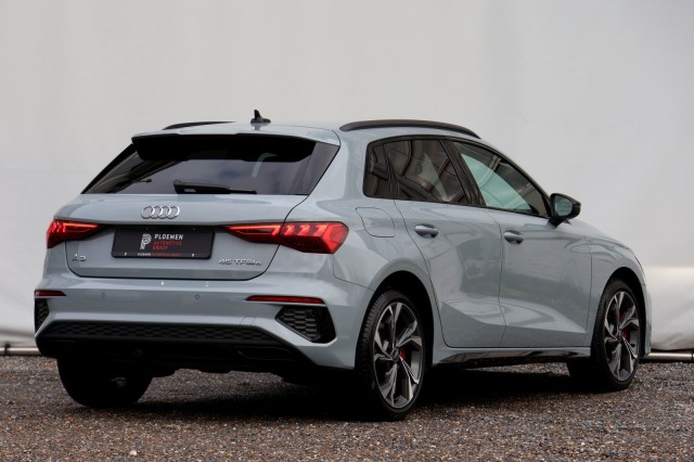 AUDI A3 Sportback 45 TFSIe S-Line - 245 pk **Head up / Camera / Trekhaak, Autobedrijf Ploemen Meerssen BV, Meerssen