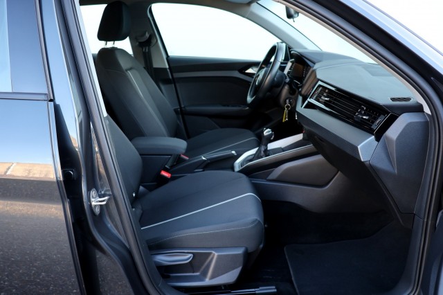 AUDI A1 Sportback 25 TFSI Automaat Pro Line - 95 pk **Carplay / PDC / Climate, Autobedrijf Ploemen Meerssen BV, Meerssen