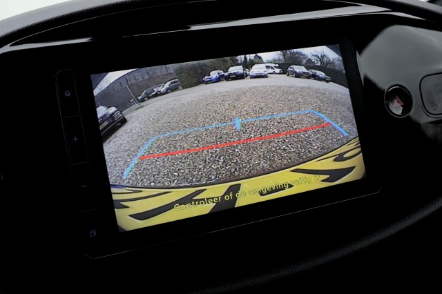 TOYOTA AYGO X 1.0 VVT-i MT Pulse - 72 pk **Bi-tone / Camera / Carplay, Autobedrijf Ploemen Meerssen BV, Meerssen