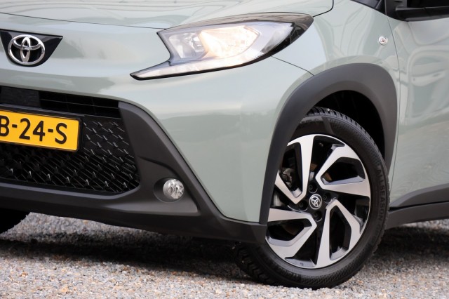 TOYOTA AYGO X 1.0 VVT-i MT Pulse - 72 pk **Bi-tone / Camera / Carplay, Autobedrijf Ploemen Meerssen BV, Meerssen