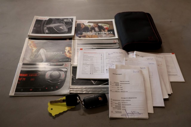 SEAT IBIZA 1.2 TSI FR - 105 pk **Xenon / 2e eig / NL Auto / Climate, Autobedrijf Ploemen Meerssen BV, Meerssen