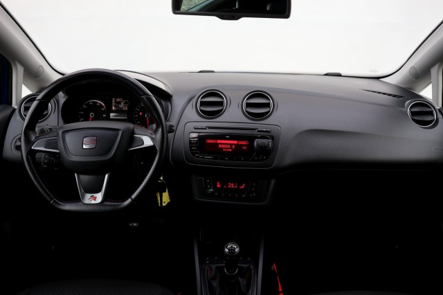 SEAT IBIZA 1.2 TSI FR - 105 pk **Xenon / 2e eig / NL Auto / Climate, Autobedrijf Ploemen Meerssen BV, Meerssen