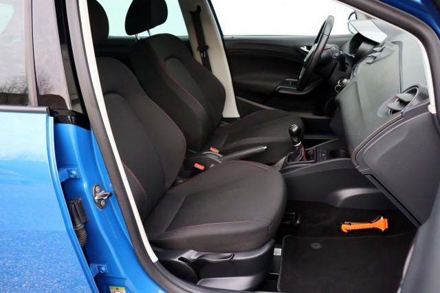 SEAT IBIZA 1.2 TSI FR - 105 pk **Xenon / 2e eig / NL Auto / Climate, Autobedrijf Ploemen Meerssen BV, Meerssen