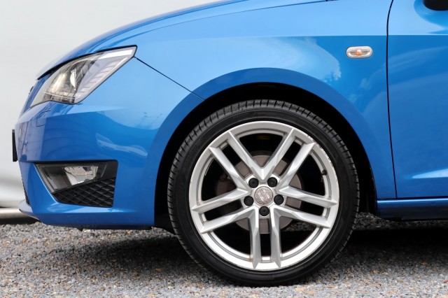 SEAT IBIZA 1.2 TSI FR - 105 pk **Xenon / 2e eig / NL Auto / Climate, Autobedrijf Ploemen Meerssen BV, Meerssen