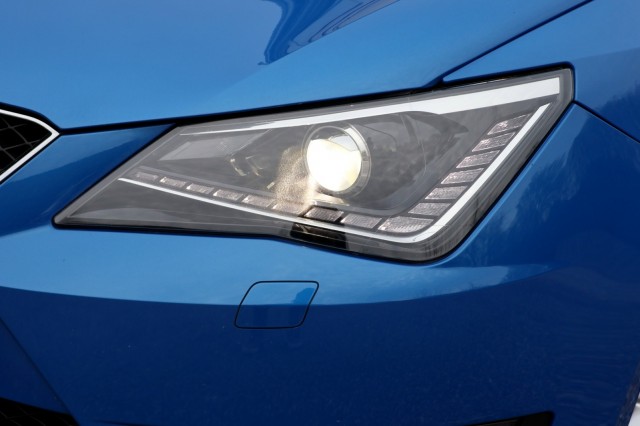 SEAT IBIZA 1.2 TSI FR - 105 pk **Xenon / 2e eig / NL Auto / Climate, Autobedrijf Ploemen Meerssen BV, Meerssen