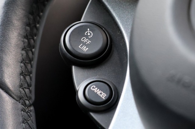 SMART FORTWO Cabrio EQ Business Solution 18 kWh - 82 pk **NAP / Leer / Navi, Autobedrijf Ploemen Meerssen BV, Meerssen