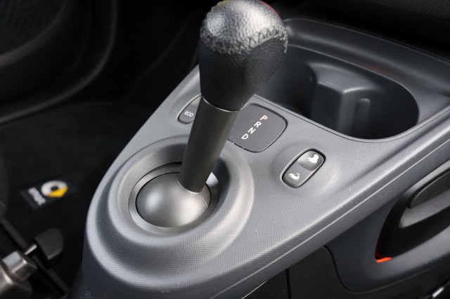 SMART FORTWO Cabrio EQ Business Solution 18 kWh - 82 pk **NAP / Leer / Navi, Autobedrijf Ploemen Meerssen BV, Meerssen