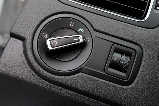 VOLKSWAGEN POLO 1.2 TSI Comfortline - 90 pk **Airco / Bluetooth, Autobedrijf Ploemen Meerssen BV, Meerssen