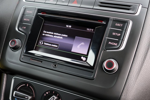 VOLKSWAGEN POLO 1.2 TSI Comfortline - 90 pk **Airco / Bluetooth, Autobedrijf Ploemen Meerssen BV, Meerssen