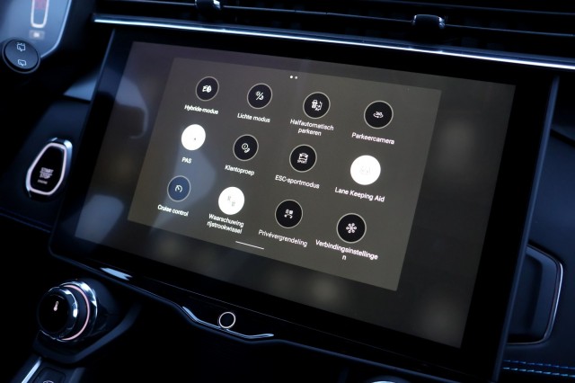 LYNK EN CO 01 1.5 Plug-in Hybrid - 261 pk **Donkere hemel / Pano / 360 camera , Autobedrijf Ploemen Meerssen BV, Meerssen