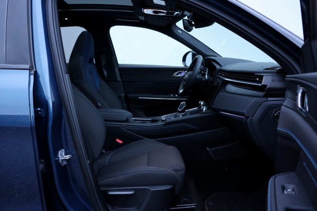 LYNK EN CO 01 1.5 Plug-in Hybrid - 261 pk **Donkere hemel / Pano / 360 camera , Autobedrijf Ploemen Meerssen BV, Meerssen