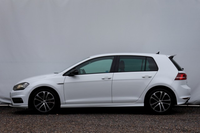 VOLKSWAGEN GOLF 1.4 TSI DSG R-Line - 125 pk **Camera / Xenon / Navi / Keyless, Autobedrijf Ploemen Meerssen BV, Meerssen