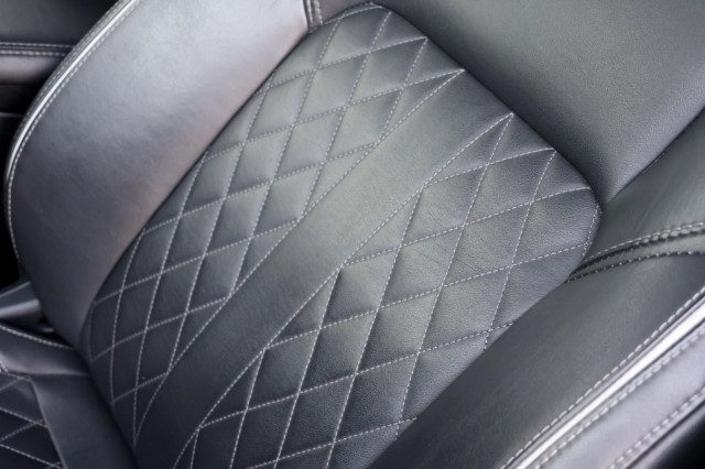 MITSUBISHI OUTLANDER 2.4 PHEV 4WD S-Edition - 240 pk **Pano / Diamond / 360 camera, Autobedrijf Ploemen Meerssen BV, Meerssen