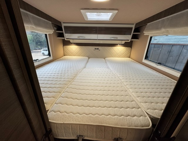 MCLOUIS Carat 473 Automaat - 155 pk **Half integraal / 5 slaap, Autobedrijf Ploemen Meerssen BV, Meerssen