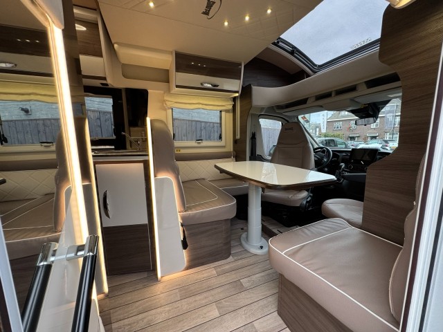 MCLOUIS Carat 473 Automaat - 155 pk **Half integraal / 5 slaap, Autobedrijf Ploemen Meerssen BV, Meerssen