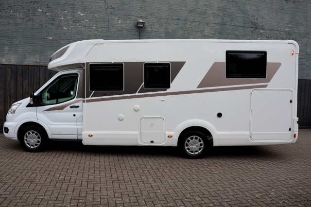 MCLOUIS Carat 473 Automaat - 155 pk **Half integraal / 5 slaap, Autobedrijf Ploemen Meerssen BV, Meerssen