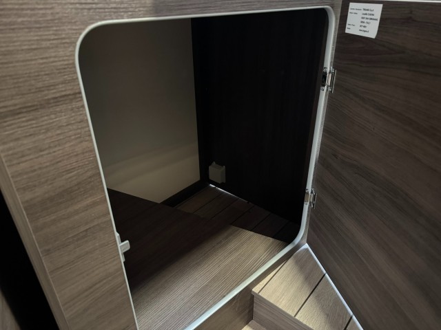 MCLOUIS Carat 473 Automaat - 155 pk **Half integraal / 5 slaap, Autobedrijf Ploemen Meerssen BV, Meerssen