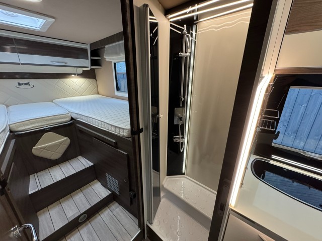 MCLOUIS Carat 473 Automaat - 155 pk **Half integraal / 5 slaap, Autobedrijf Ploemen Meerssen BV, Meerssen