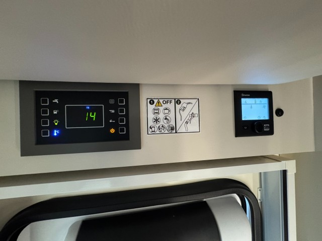 MCLOUIS Carat 473 Automaat - 155 pk **Half integraal / 5 slaap, Autobedrijf Ploemen Meerssen BV, Meerssen