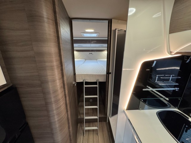 MCLOUIS Carat 473 Automaat - 155 pk **Half integraal / 5 slaap, Autobedrijf Ploemen Meerssen BV, Meerssen