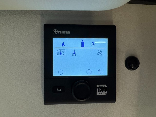 MCLOUIS Carat 473 Automaat - 155 pk **Half integraal / 5 slaap, Autobedrijf Ploemen Meerssen BV, Meerssen