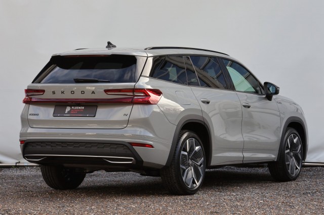SKODA KODIAQ 1.5 TSI PHEV Sportline Business - 204 pk **Trekhaak / DCC / Steel Grey, Autobedrijf Ploemen Meerssen BV, Meerssen